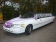 Lincoln Town Car белый с черной крышей