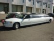 Lincoln Town Car белый с черной крышей
