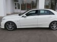 Mercedes-Benz E200 белый
