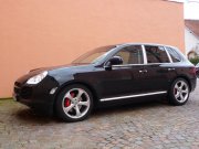 Porsche Cayenne темный