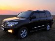 Toyota Land Cruiser 200 черный