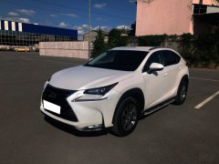 лексус-фс